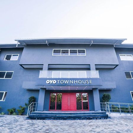 צ'נאי Townhouse 211 Laguna Ecr Near Juhu Beach מראה חיצוני תמונה