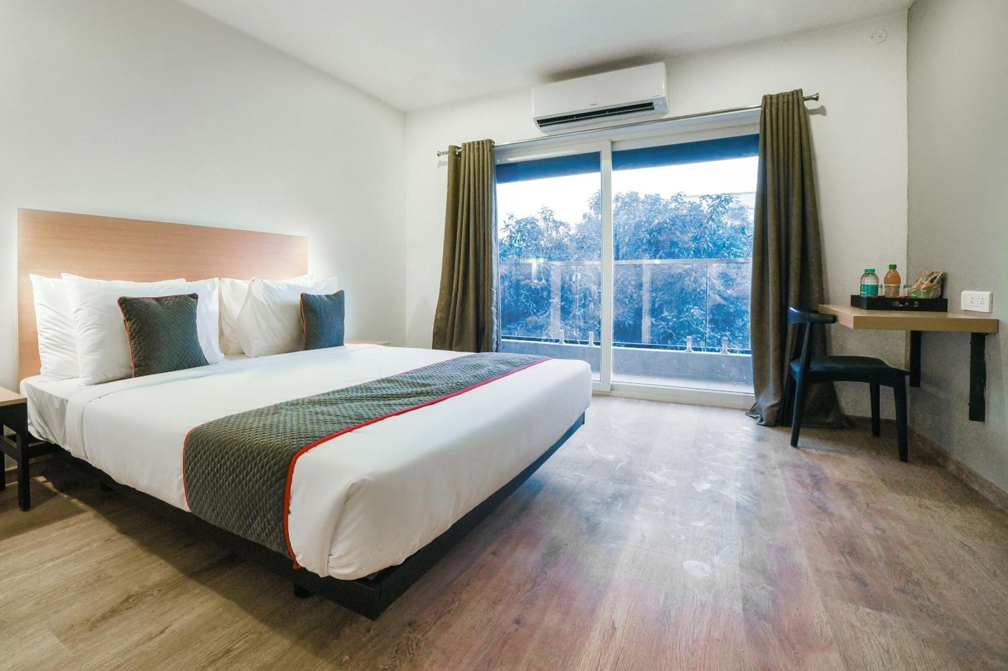 צ'נאי Townhouse 211 Laguna Ecr Near Juhu Beach מראה חיצוני תמונה