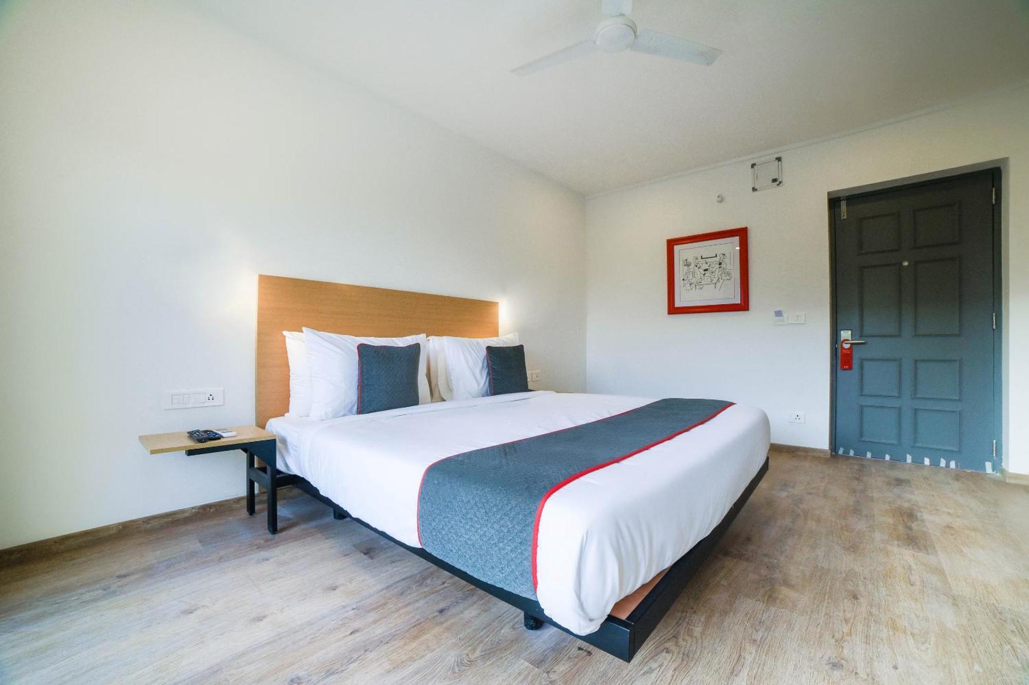 צ'נאי Townhouse 211 Laguna Ecr Near Juhu Beach מראה חיצוני תמונה